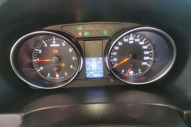 Used Haval M6 2019 1.5T DCT Two-Wheel Drive Elite Version China VI Standard Instrument Cluster
