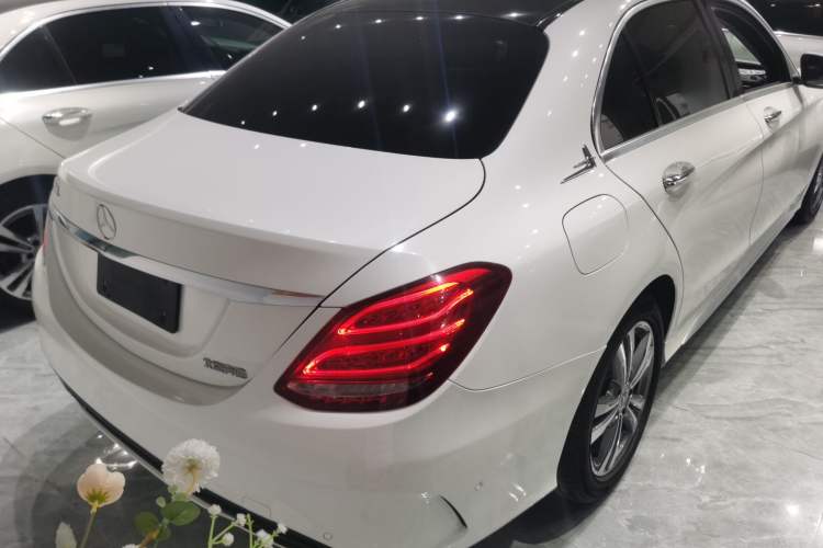 Used Mercedes-Benz C-Class 2018 C 200 L Sport Edition Rear Right 45 Deg