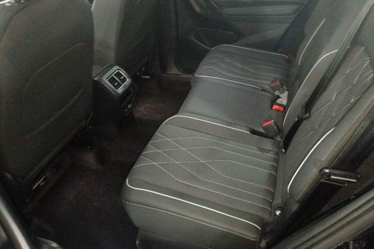 Used Volkswagen Tiguan L 2022 330TSI Automatic Two-Wheel Drive R-Line Enhanced Edition