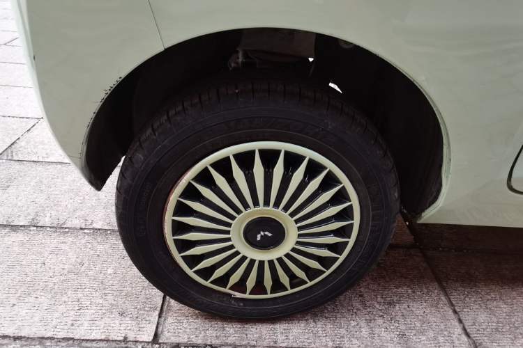 Used Wuling Hongguang MINIEV 2021 Macaron Fashion Model Lithium Iron Phosphate