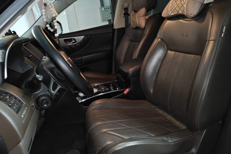 Used Infiniti QX70 2013 3.7L Supreme Edition