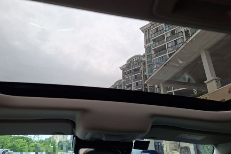 Used Tank 300 2023 City Edition 2.0T—Stylish as Ever Headliner