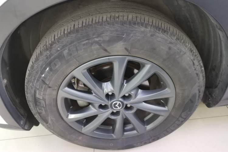 Used Mazda CX-4 2021 2.0L Automatic Two-Wheel Drive Blue Sky Exploration Edition Left Front Wheel Hub
