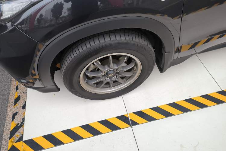 Used Honda Vezel 2017 1.5L CVT 2WD Comfort Model