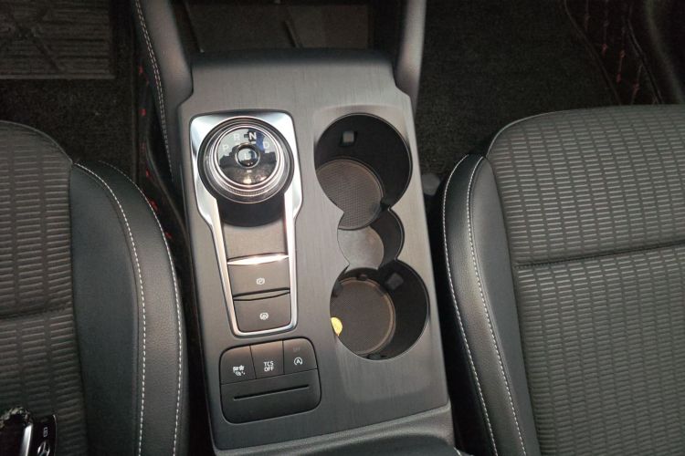 Used Ford Focus 2021 Hatchback EcoBoost 180 Automatic Titanium Edition
