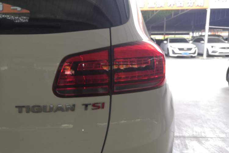 Used Volkswagen Tiguan 2015 1.8TSI Automatic Two-Wheel Drive Comfort Edition Right Rear Taillight