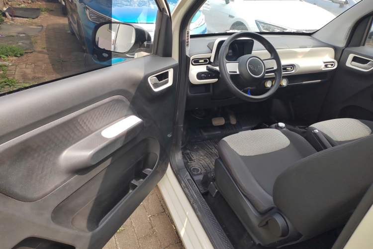 Used Wuling Hongguang MINIEV 2024 3rd Generation 215km Youth Edition Driver Seat