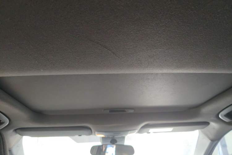 Used Toyota Levin 2019 Dual-Engine 1.8H E-CVT Luxury Edition China VI Standard
