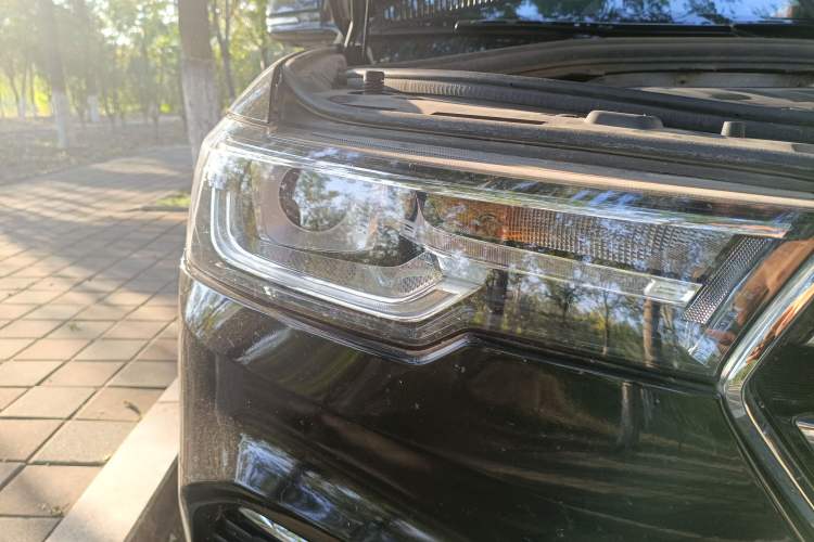 Used Haval H7 2019 2.0T Enjoyment Model China VI Standard Right Front Headlight