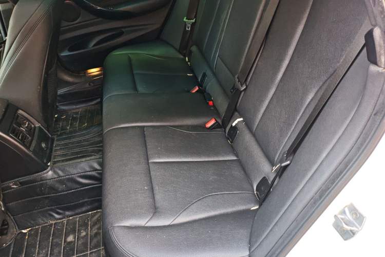 Used BMW 3 Series GT 2019 320i M Sport Package
