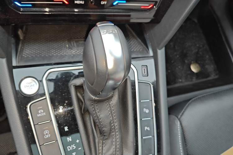 Used Volkswagen FAW-Volkswagen CC 2023 380TSI Striking Edition
