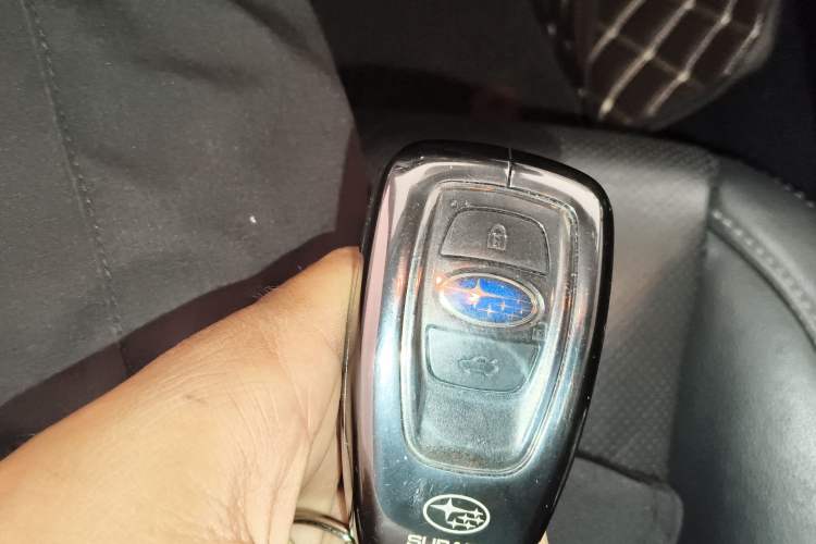 Used Subaru Outback 2017 2.5i Sport Navigation Edition with EyeSight Vehicle Key