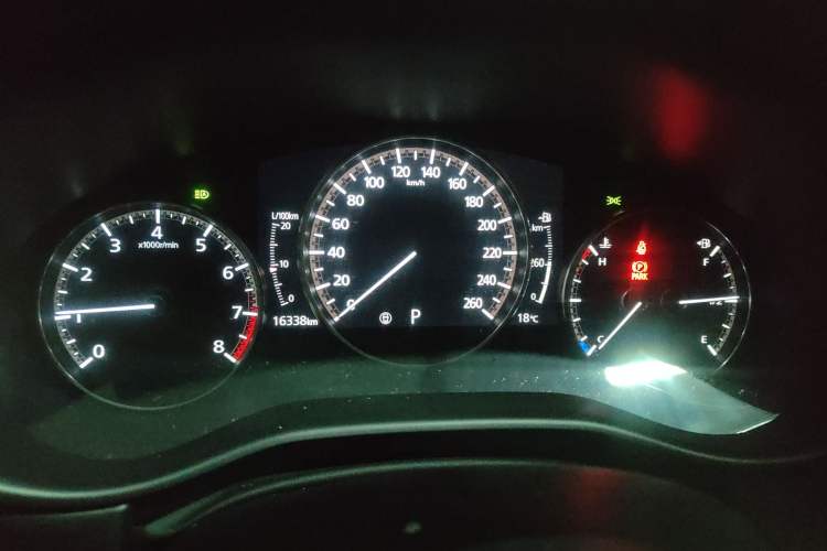 Used Mazda CX-30 2022 2.0L Automatic YAYUE Black Obsidian Edition
