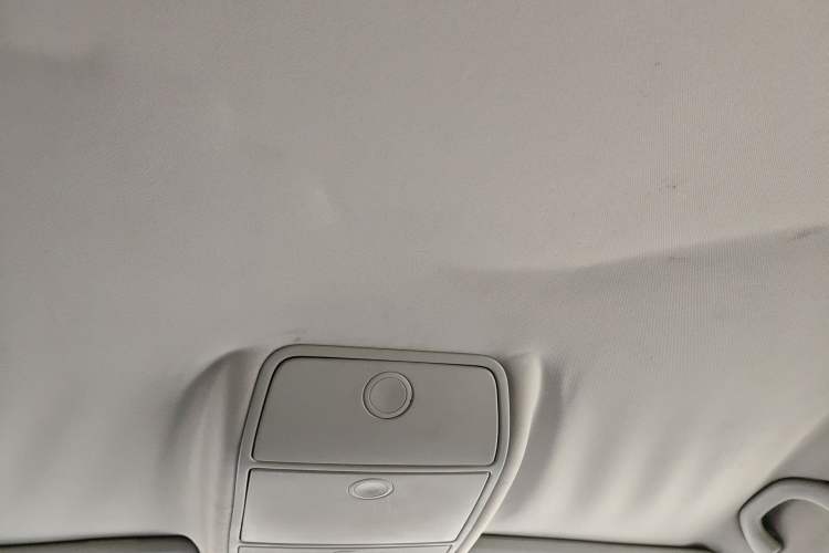 Used Volkswagen Touran 2015 1.4T Manual Fashion Edition 5-Seater Headliner