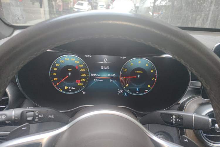 Used Mercedes-Benz GLC 2022 GLC 260 L 4MATIC Luxury Model Instrument Cluster