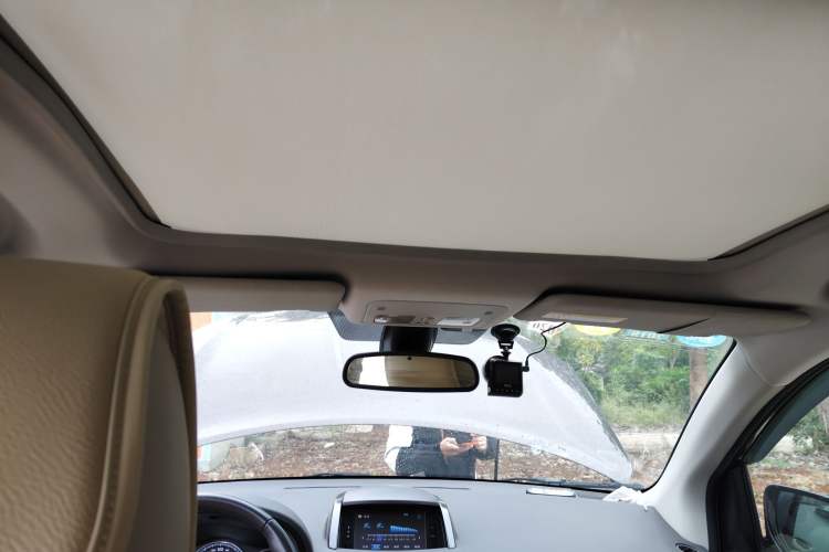 Used Renault Koleos 2014 Revised Version 2.5L Two-Wheel Drive Comfort Edition
