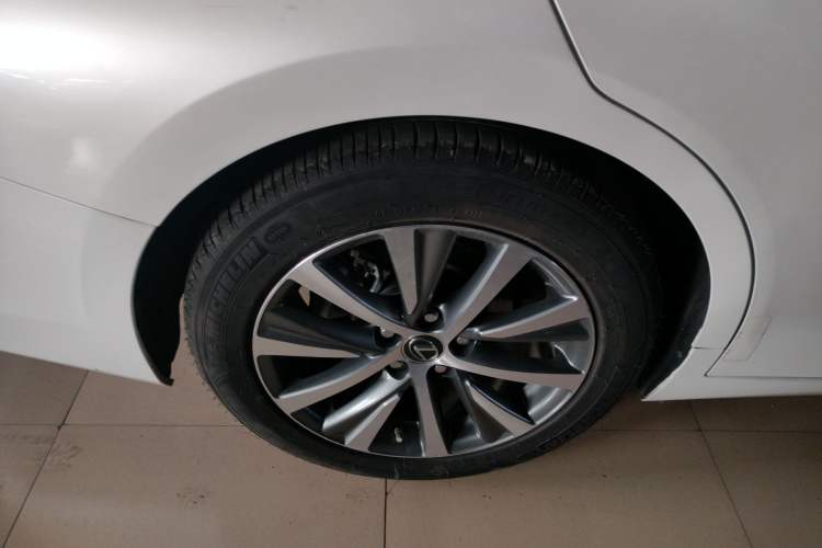 Used Lexus ES 2018 200 Excellence Edition China V Standard