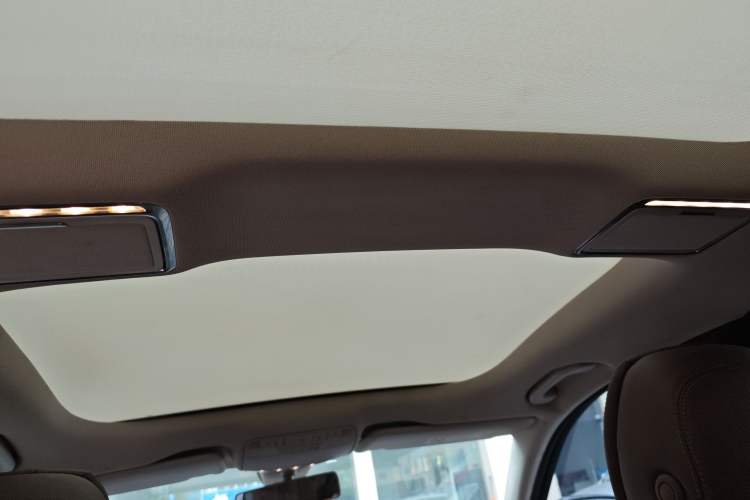 Used Mercedes-Benz E-Class 2020 E 260 L
