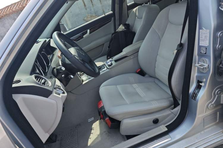 Used Mercedes-Benz C-Class 2013 C 260 Elegant Grand Edition Left Front Seat