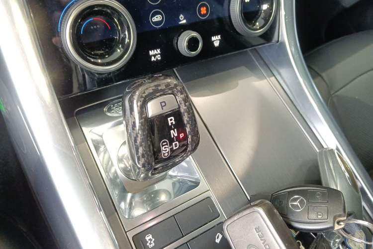 Used Land Rover Range Sport 2021 3.0 L6 SE
