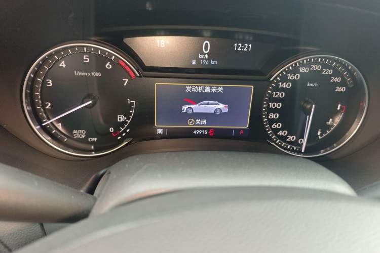 Used Cadillac CT5 2021 28T Advanced Sport Model Odometer Close Up