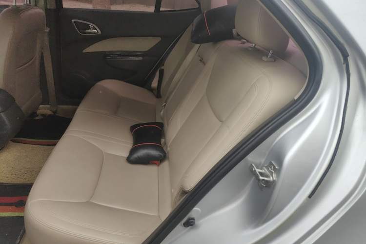 Used Baojun 630 2012 1.5L DVVT Manual Elite Model
