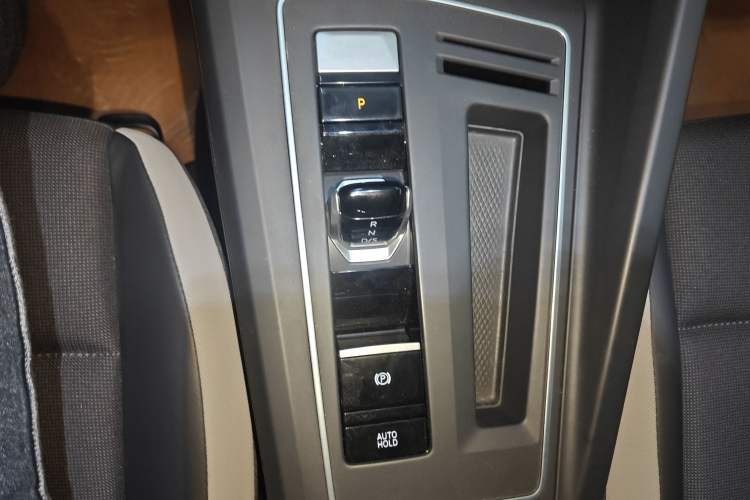 Used Volkswagen Golf 2021 280TSI DSG Pro Gear Lever