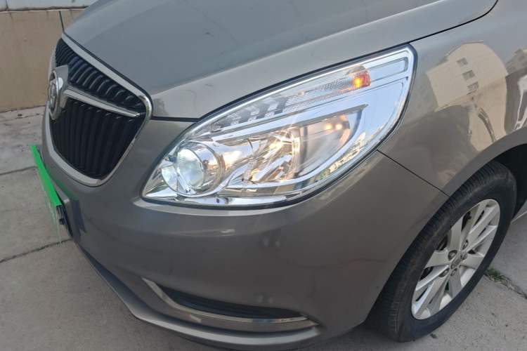 Used Buick GL8 2018 28T Luxury Model China VI Standard