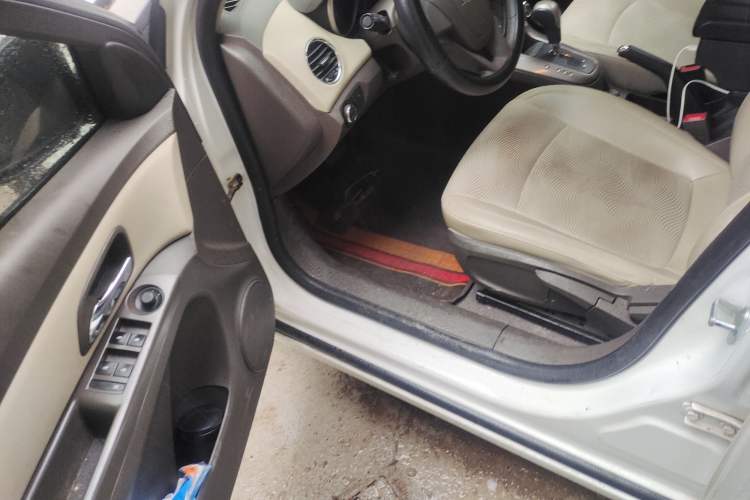 Used Chevrolet Cruze 2015 1.5L Classic SE AT