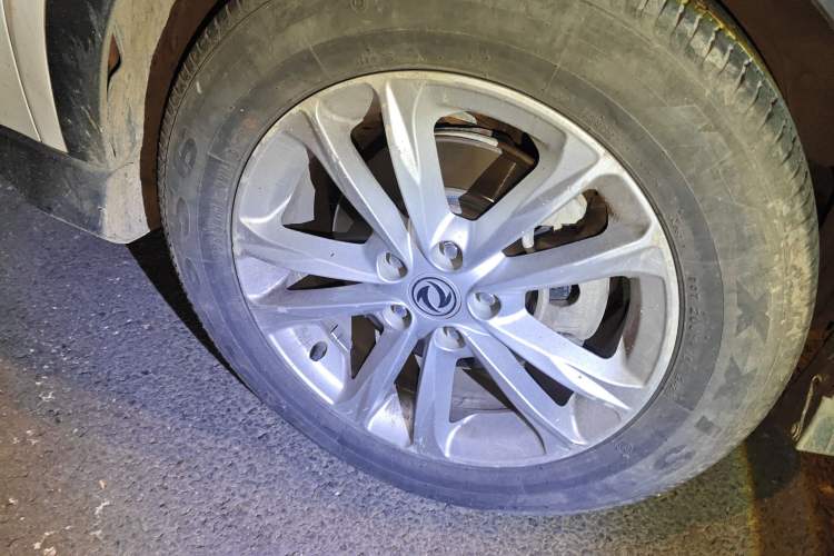 Used Dongfeng Fengon 580 2016 1.8L Manual Comfort Model