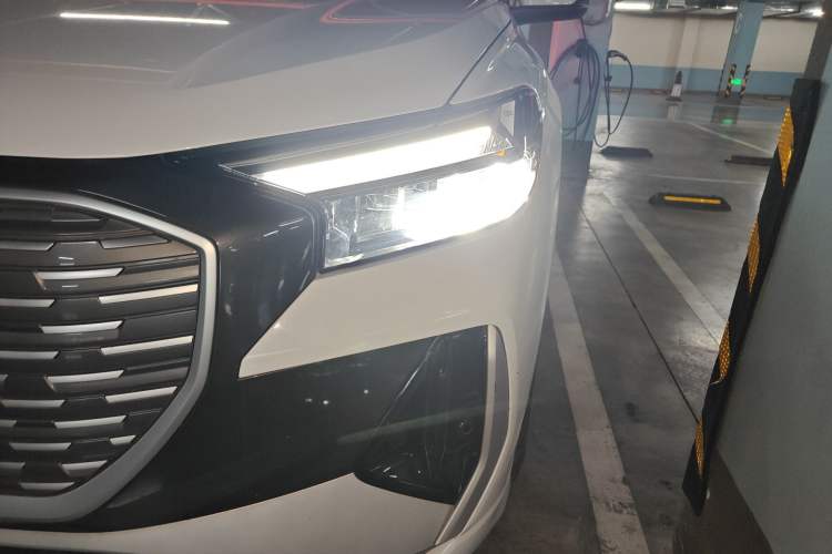 Used Audi Q4 e-tron 2023 40 e-tron Adventure Edition Left Front Headlight