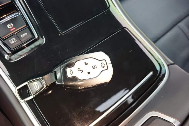 Used GAC Trumpchi M8 2023 Master Series 390T Prestige Edition Vehicle Key