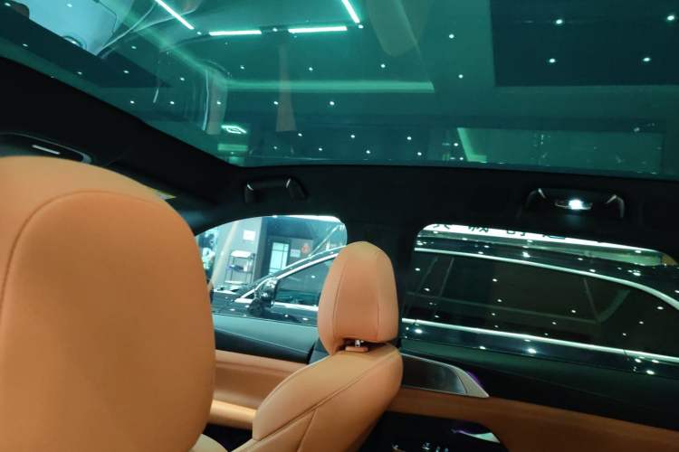 Used XPeng G9 2025 725 with Ultra-Long Range Max