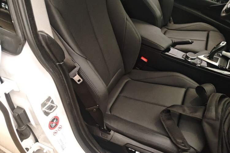 Used BMW 3 Series GT 2018 320i Sport Edition