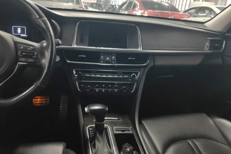 Used Kia K5 2016 1.6T Automatic LUX