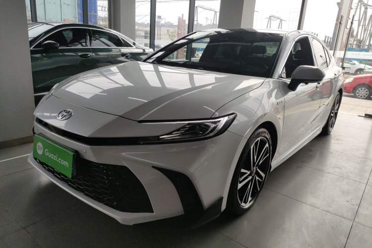 Used Toyota Camry 2024 Dual-Motor 2.0HS Sport Edition