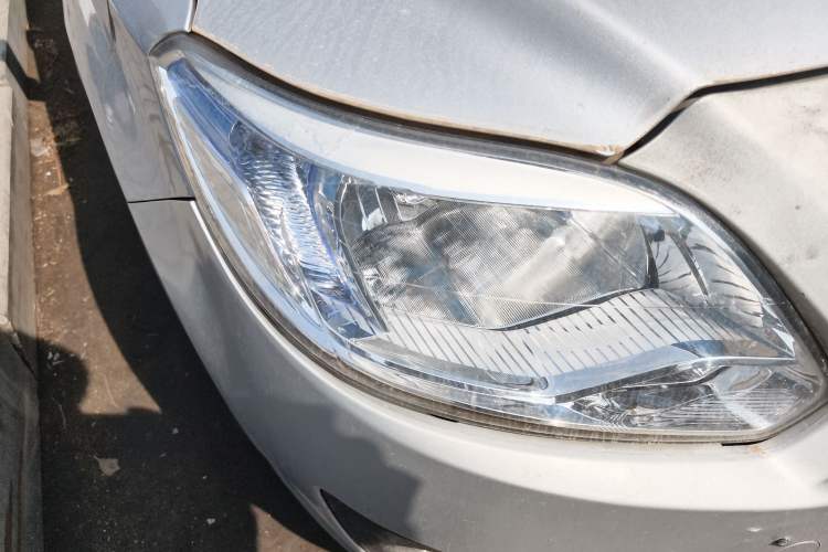 Used Changan Alsvin V3 2012 1.3L Manual Comfort Version China IV Standard
