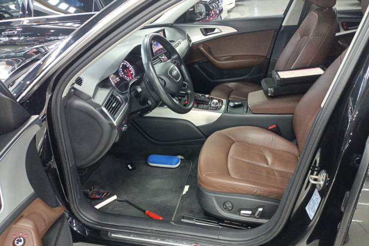 Used Audi A6L 2018 30th Anniversary Edition 35 TFSI Fashion Model
