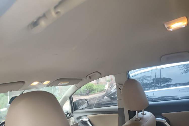 Used Toyota Verso 2014 Starlight 180E CVT Elite Edition