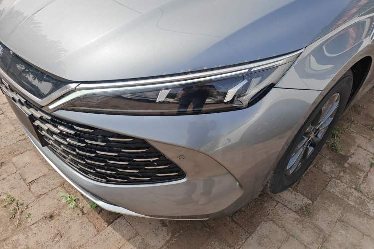 Used BYD Qin L 2025 DM-i Smart Drive 80KM Leading Model
