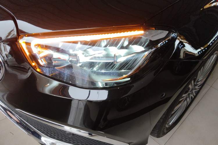 Used Mercedes-Benz E-Class 2022 E 300 L Stylish Model
