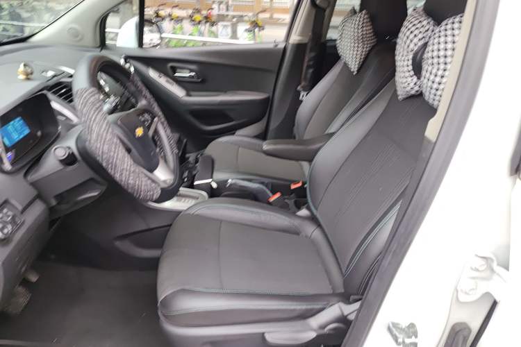 Used Chevrolet Trax 2014 1.4T Automatic Two-Wheel Drive Luxury Model Left Front Seat