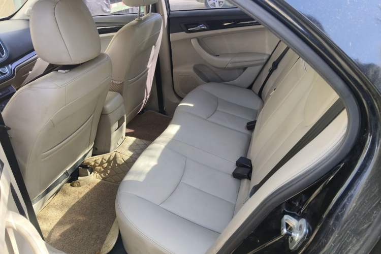 Used Roewe 360 2015 1.5L Manual Luxury Edition Left Rear Seat