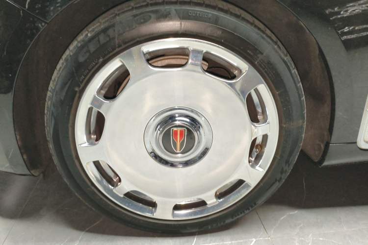 Used Hongqi H9 2020 2.0T Smart Connect Flagship Edition
