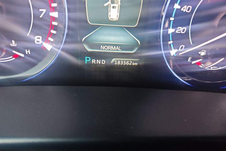 Used CHANGAN CS95 2017 2.0T Two-Wheel Drive Zhiyuan Edition