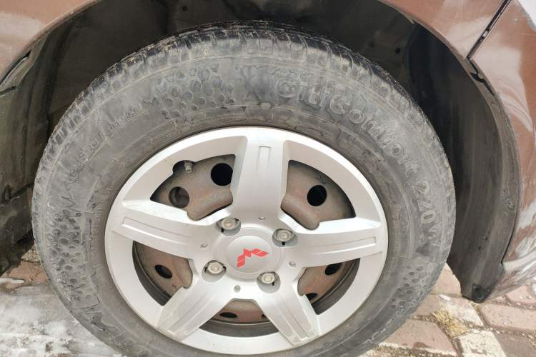 Used Wuling Hongguang 2015 1.5L S Basic Version China V Standard
