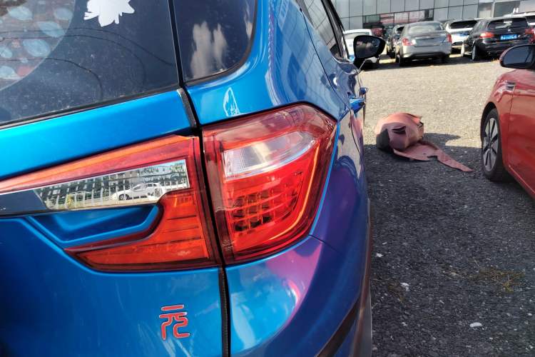 Used BYD Yuan 2016 1.5L Manual Luxury Version
