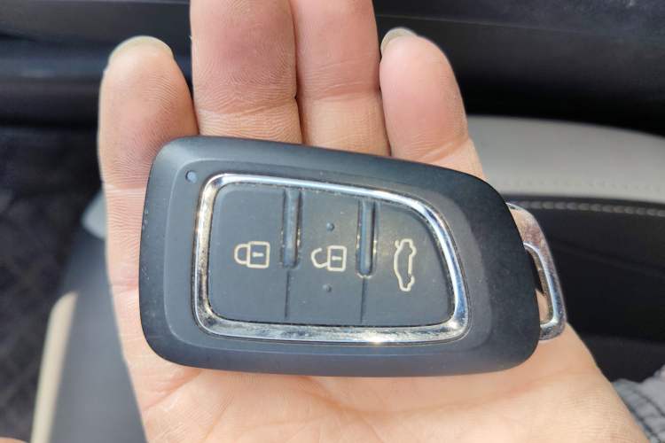 Used Dongfeng Aeolus E70 2021 Revised Version 360H Battery-Swap Edition
