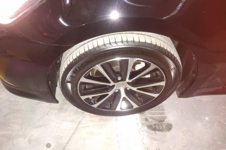 Used Toyota Crown 2018 2.0T Fashion Edition
