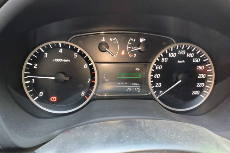 Used Nissan Sylphy 2022 Classic 1.6XE Manual Comfort Edition Instrument Cluster